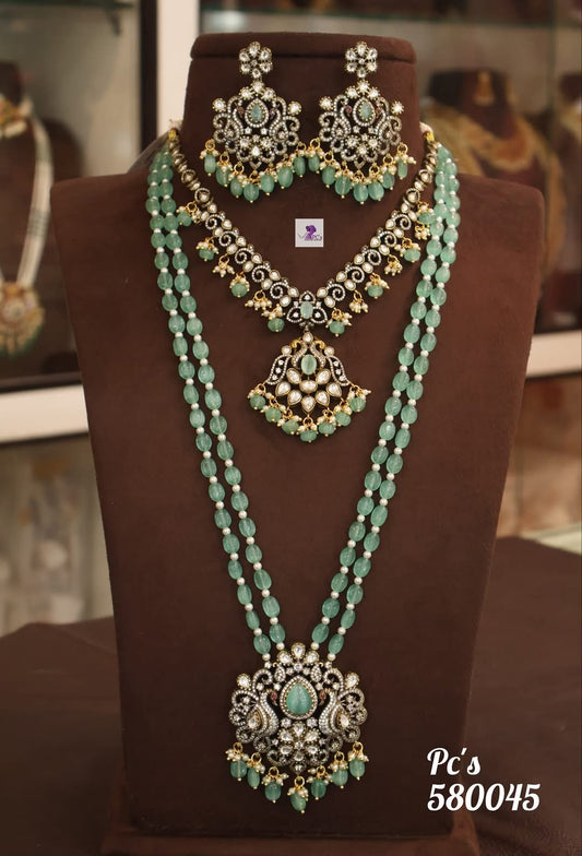 Vallam Kali Pearl Necklace wth Diamond Combo